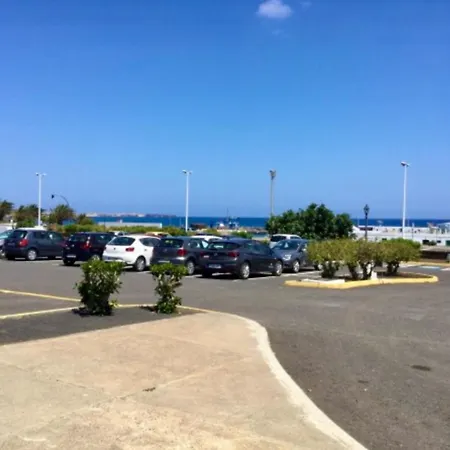 La Casa Del Mar The Sea House 公寓式酒店