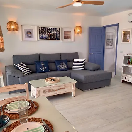 La Casa Del Mar The Sea House 公寓式酒店 *
